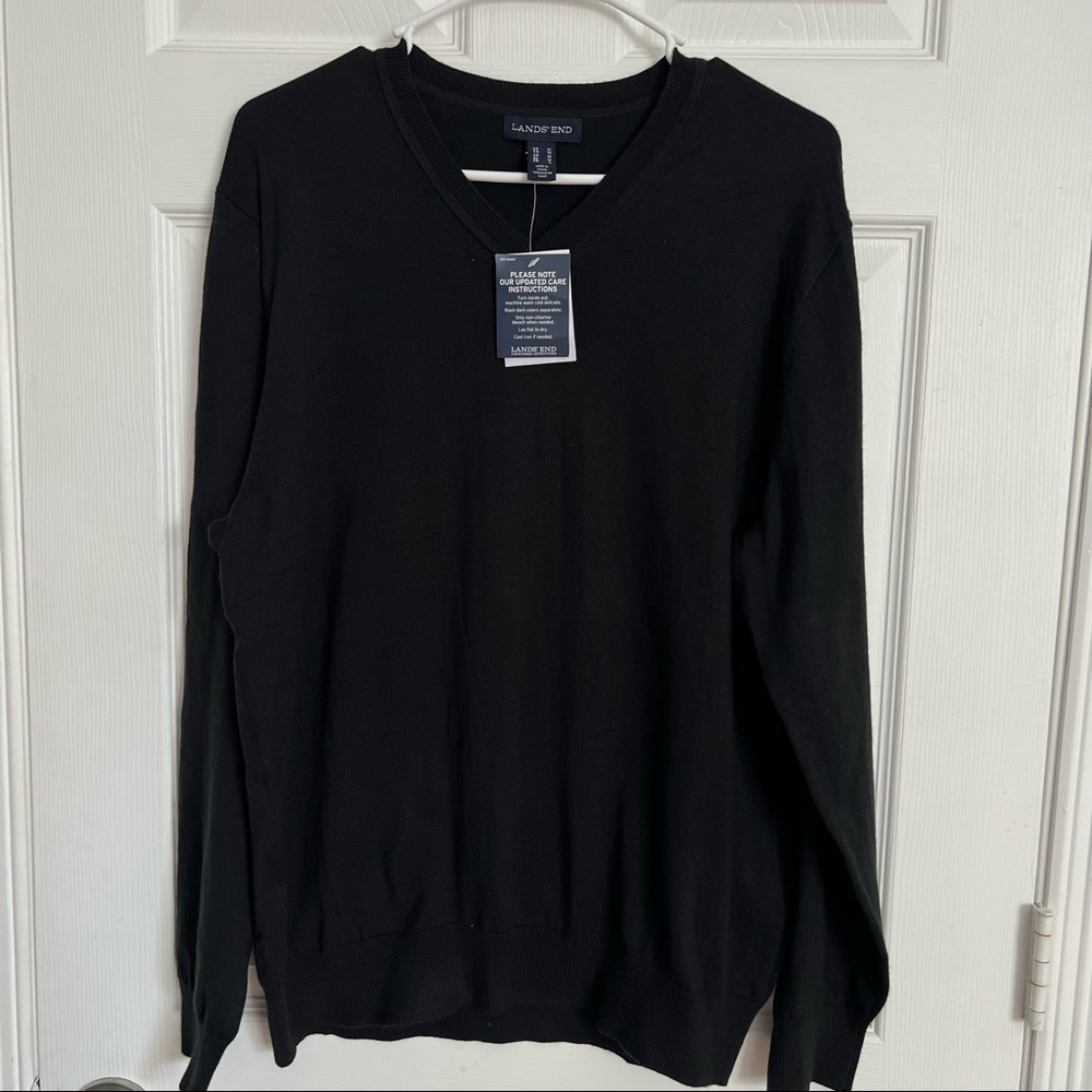 Lands’ End | V Neck Sweater